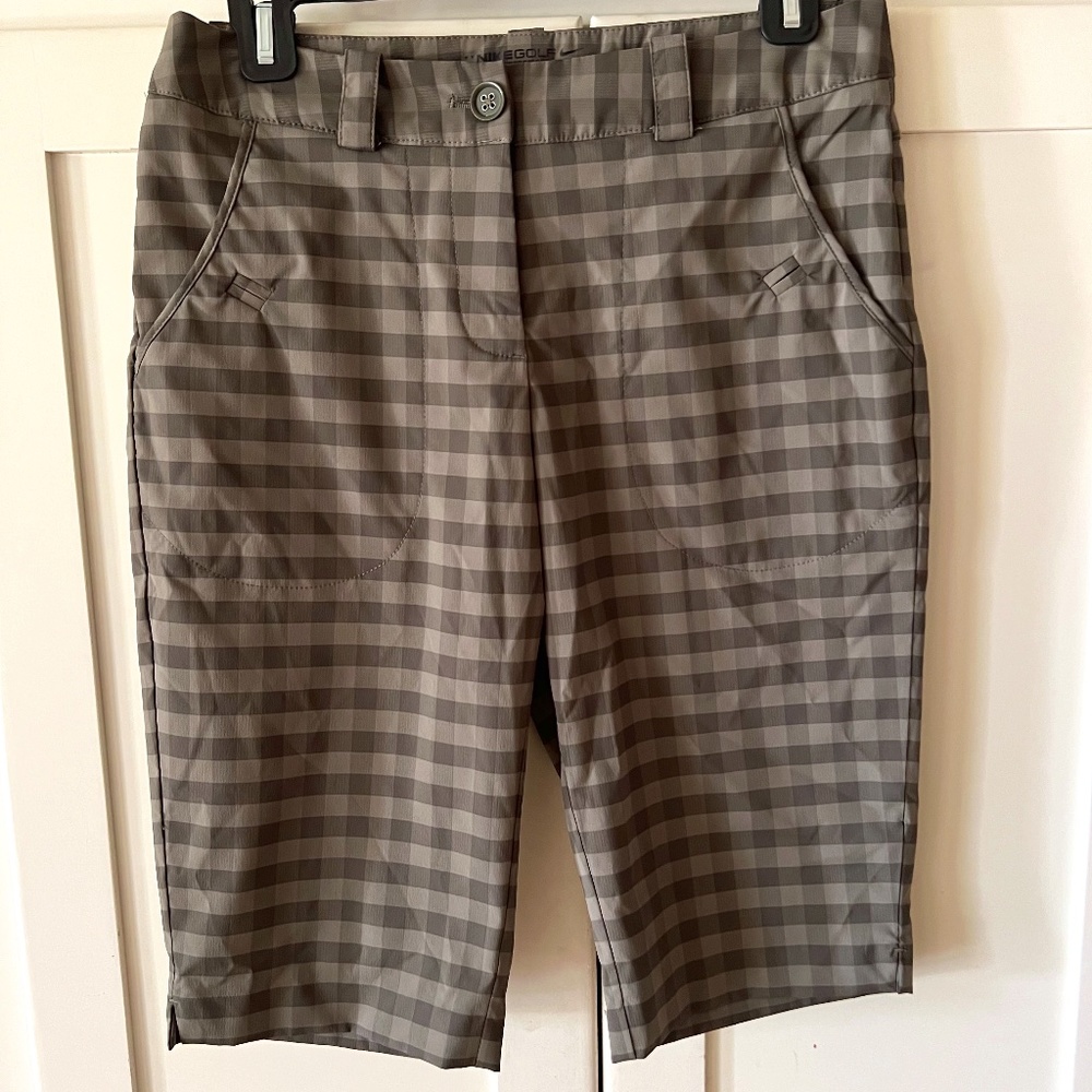 Nike Golf Dri Fit Bermuda Short, Green Plaid, Size 4